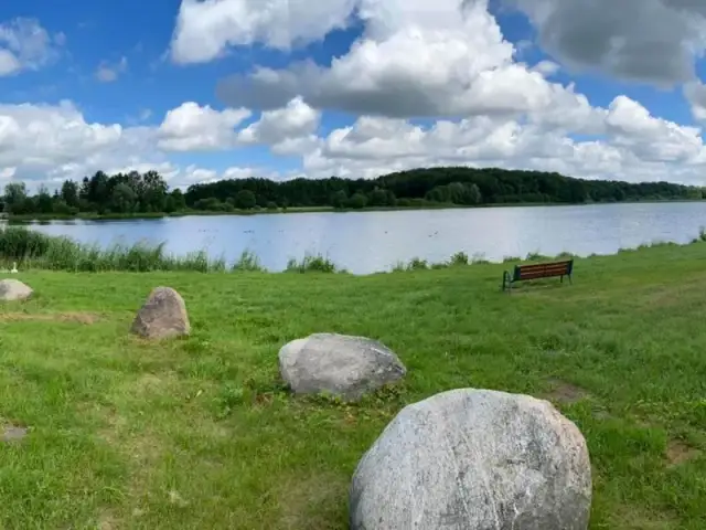 Jezioro Ostrowiec Zachodniopomorskie – raj dla miłośników przyrody