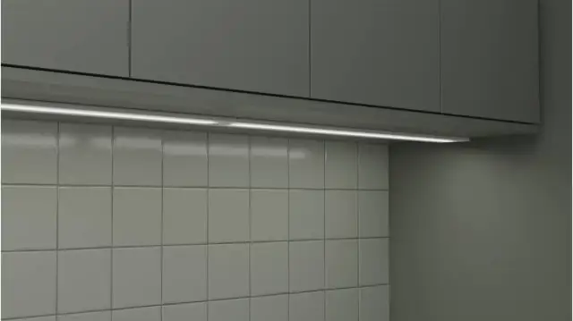 Jakie oświetlenie do kuchni pod szafki – najlepsze opcje i porady