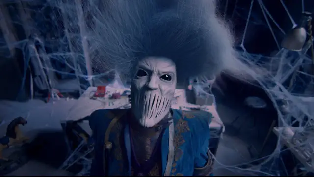 "Za niebieskimi drzwiami" recenzja: Książka lepsza niż film?