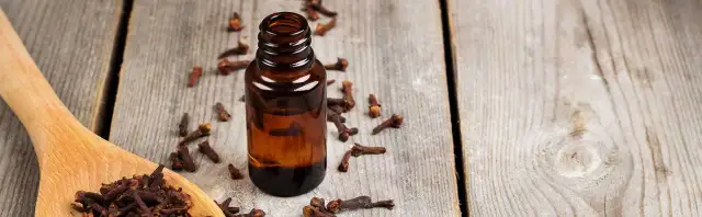 Jak zrobić olejek goździkowy bez alkoholu - naturalny sposób na zdrowie