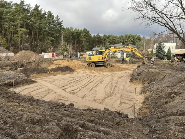 Działka rolno-budowlana - kto może kupić i jakie są zasady?