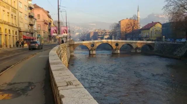 Sarajewo czy jest bezpiecznie? Odkryj nieznane zagrożenia dla turystów