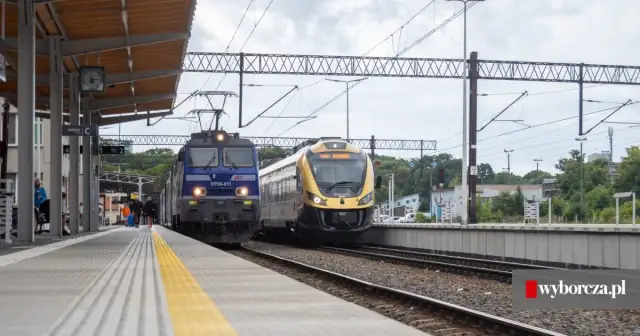 Kraków Kołobrzeg: Pociąg czy autobus? Szybciej, taniej, wygodniej?