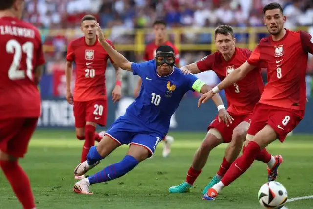 Polska vs Francja: Statystyki H2H w piłce nożnej, siatkówce, ręcznej