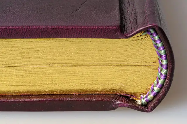 Symbol: klucz do ukrytych znaczeń w kulturze i literaturze