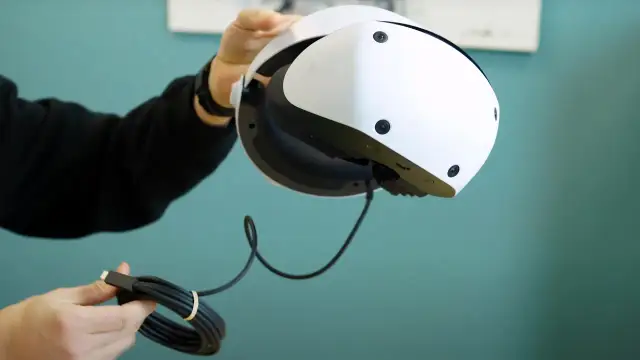 PS VR na PS5: Podłącz gogle VR1 lub VR2 bez problemów!