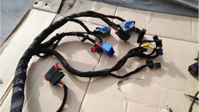 Wiązka elektryczna Iveco Daily – jak uniknąć problemów z instalacją