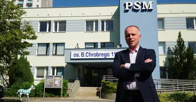 Ile zarabia inspektor w spółdzielni mieszkaniowej? Przekonaj się teraz!