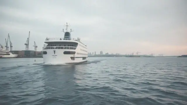 Ile się płynie promem z Polski do Szwecji? Czas rejsów i trasy