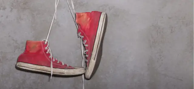 Co zrobić ze starymi butami? 5 sposobów na ich ekologiczne wykorzystanie