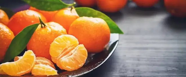 Ile kalorii ma mandarynka? Zaskakujące fakty o jej kaloryczności