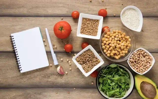 Sterole roślinne – co to jest i jak obniżają cholesterol LDL?