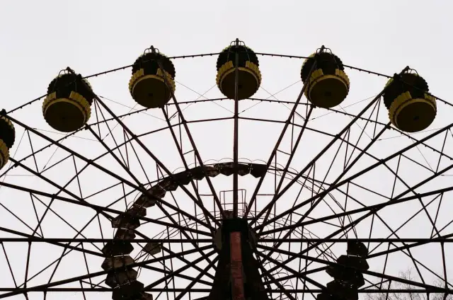 Wycieczka do Czarnobyla: Co warto zobaczyć w tym tajemniczym miejscu