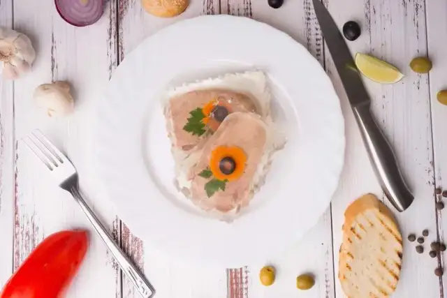 Jak obrać ozorki wieprzowe - proste kroki, by uniknąć błędów