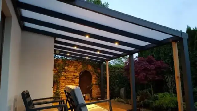 Jak zadaszyć pergolę - najlepsze materiały i sprawdzone metody