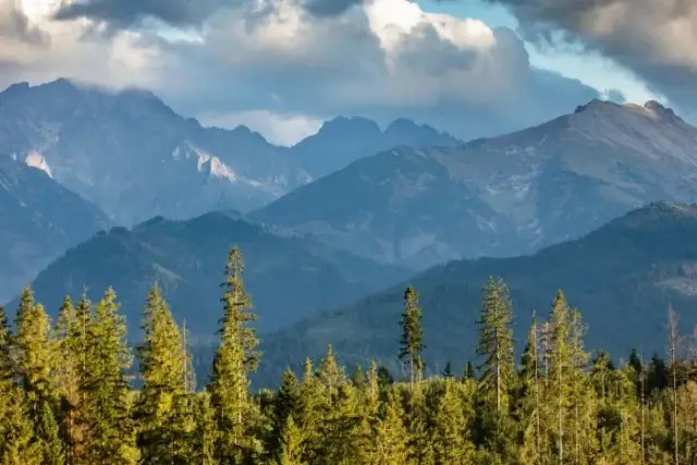 Bukowina Tatrzańska - co warto zobaczyć latem i uniknąć tłumów