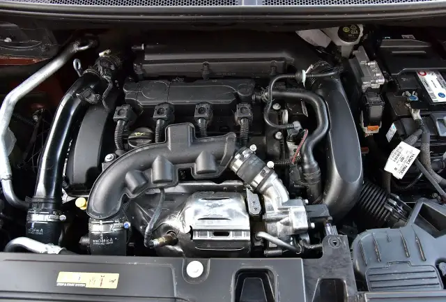 Peugeot 3008 II – jaki silnik wybrać, aby zaoszczędzić na paliwie?