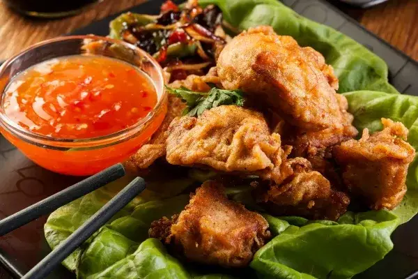 Jak zrobić sos słodko-kwaśny na szybko - prosty przepis na smakołyk