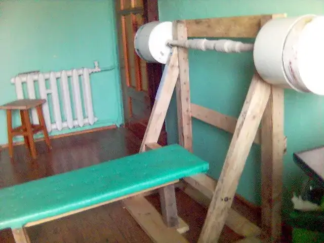 Jak zrobić ławeczkę do ćwiczeń z drewna - proste kroki i porady