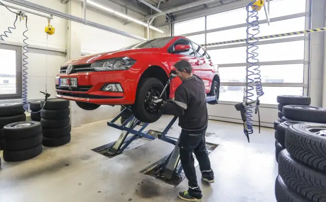 Lepsze opony na przód czy tył? Kluczowa decyzja dla kierowców