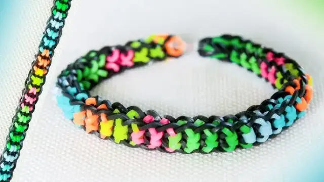 Bransoletki z gumek: Twój poradnik DIY. Od prostych wzorów po krosno