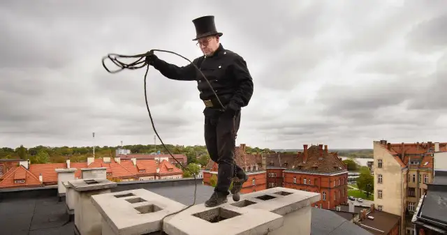 Jak udrożnić zatkany komin? Bezpieczne metody i porady eksperta