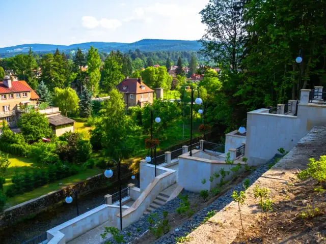 Sanatorium Szarotka w Polanicy-Zdroju: szczegóły, usługi, rezerwacja