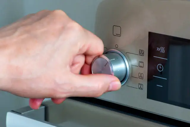 Muffinki termoobieg czy góra-dół: który tryb zapewni lepsze efekty?