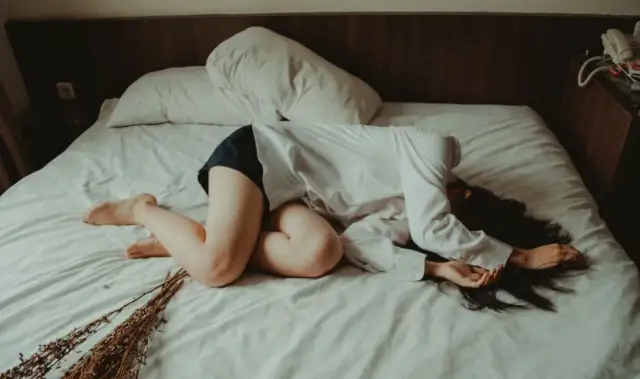 Osobowość z pogranicza objawy: Jak rozpoznać niebezpieczne symptomy