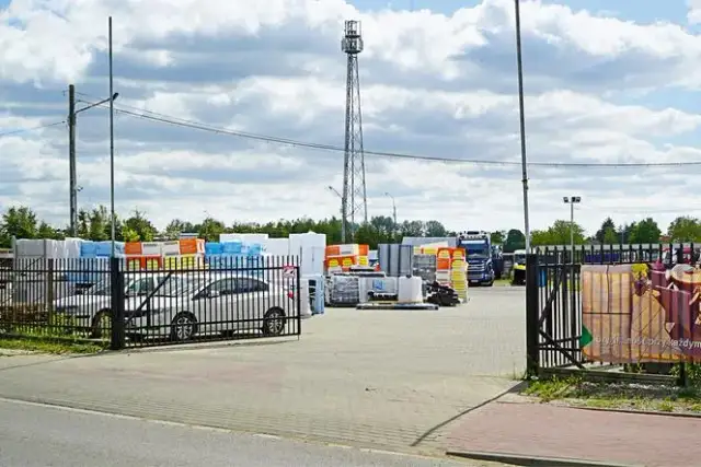 Gdzie kupić materiały budowlane w Gdyni i Gliwicach? Przewodnik