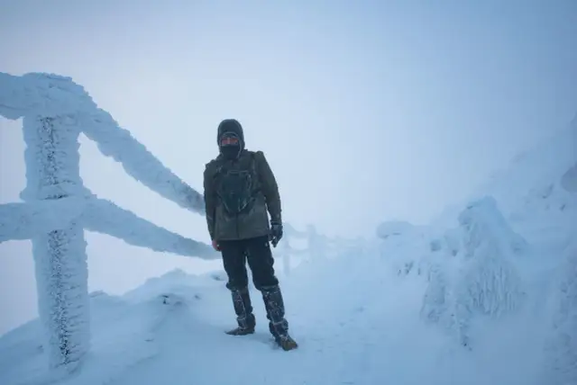 Karkonosze zimą: Które szlaki są otwarte? Planuj bezpiecznie!