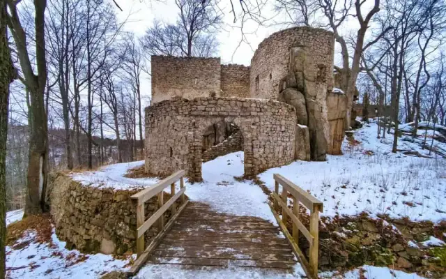 Ruiny zamku Bolczów w Janowicach Wielkich - historia i tajemnice