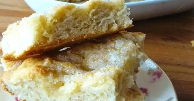 Najlepszy przepis na placek maślany jak u sowy - uniknij błędów