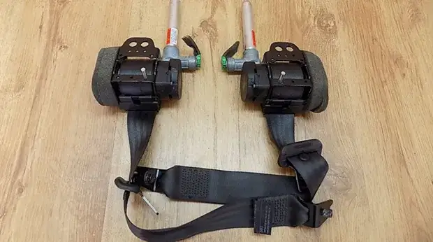 Jak wygląda regeneracja pasów bezpieczeństwa i dlaczego jest kluczowa?