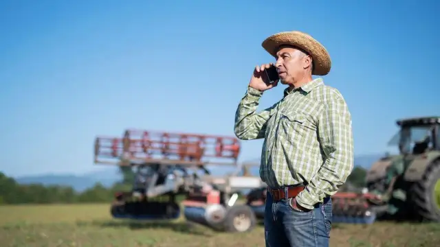 Kiedy rolnik może przejść na emeryturę? Sprawdź ważne warunki i wiek