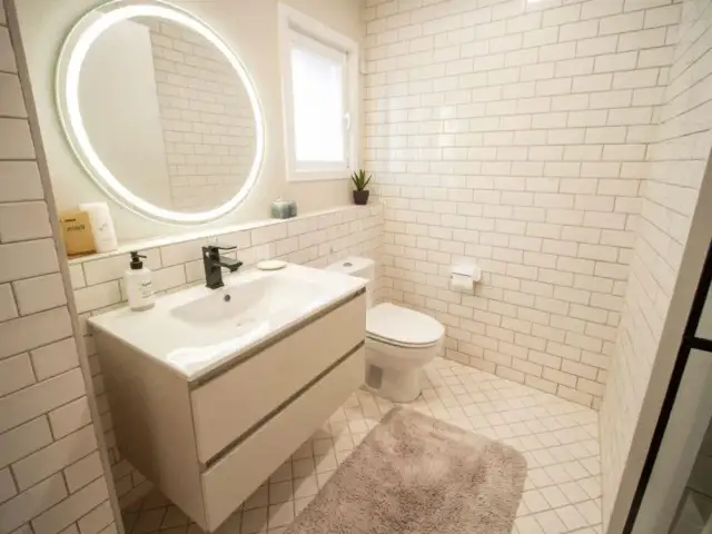 Remont łazienki: Ile kosztuje? Kosztorys, porady, uniknij pułapek