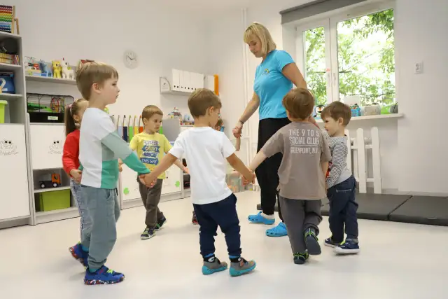 Przedszkola integracyjne w Gdańsku: Jak wybrać najlepsze dla dziecka z niepełnosprawnością?