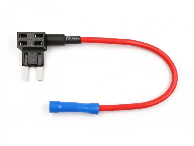 Chcesz tryb parkingowy? Podłącz wideorejestrator do bezpieczników!