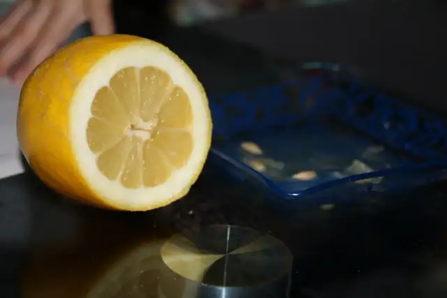 Niewidzialny atrament z cytryny: Utlenianie poznaj jego sekret