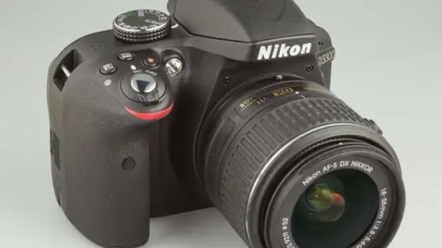 Nikon D3300 w 2026: Czy warto kupić tę lustrzankę? Opinie
