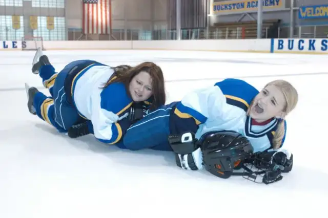 Najlepsze filmy o łyżwiarstwie, które musisz zobaczyć i przeżyć emocje