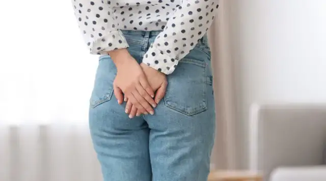 Hemoroidy po porodzie: jak wyglądają i jak sobie z nimi poradzić bez bólu