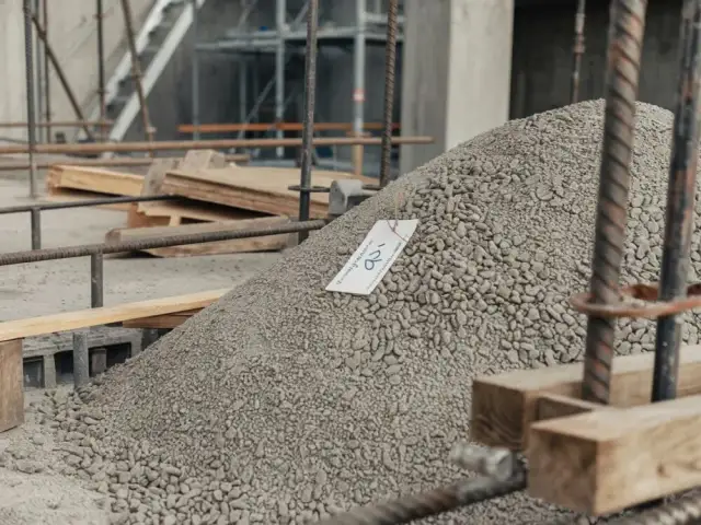 Jak sprawdzić złoża żwiru na działce? Praktyczny poradnik