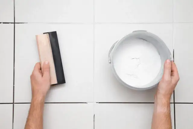 Jaka fuga do płytek? Kompletny poradnik wyboru i unikania błędów