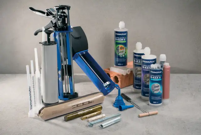 Jak usunąć kotwę chemiczną bez uszkodzeń - sprawdzone metody i porady