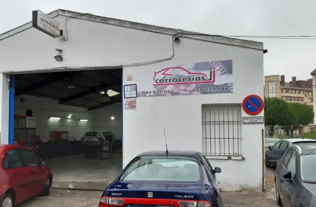 Carrocerías Jama: Servicios de calidad en chapa y pintura en Oviedo