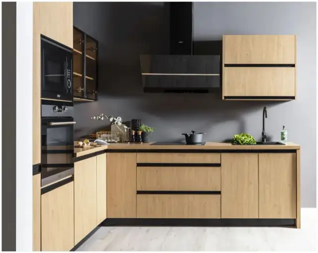 Ile kosztuje metr mebli kuchennych? Sprawdź, co wpływa na ceny