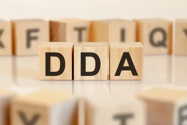 Jak pomóc osobie z DDA? Praktyczny przewodnik dla bliskich