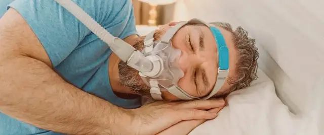 Bezsenność, chrapanie, bezdech? Do jakiego lekarza iść po pomoc?