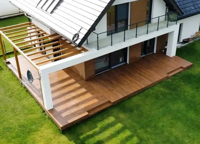 Jakie legary pod taras wybrać, aby uniknąć problemów z konstrukcją?